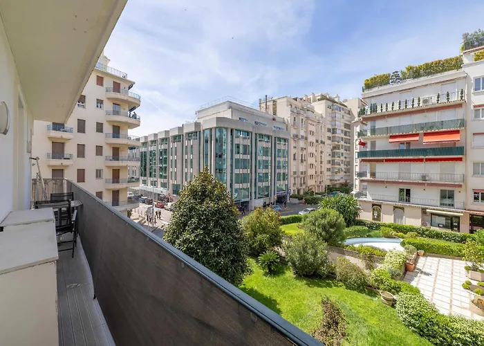 Modern - 2br-4p- Croisette Apartmán *