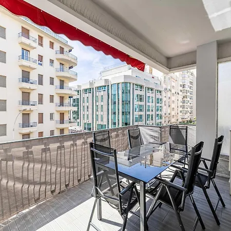 Apartment Modern - 2br-4p- Croisette Cannes